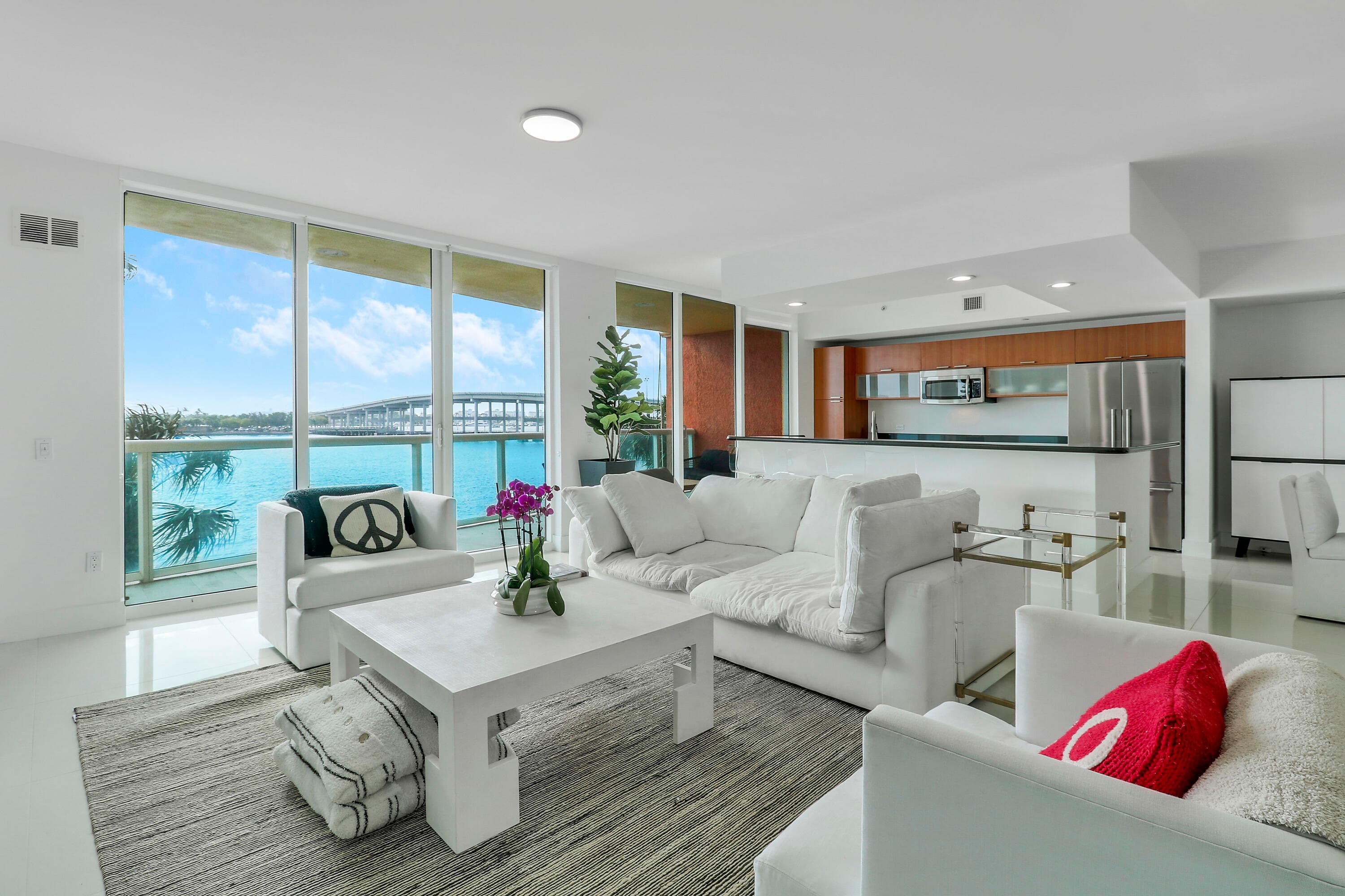 2640 Lake Shore Drive 307, Riviera Beach, FL 33404 — photo 4 of 48
