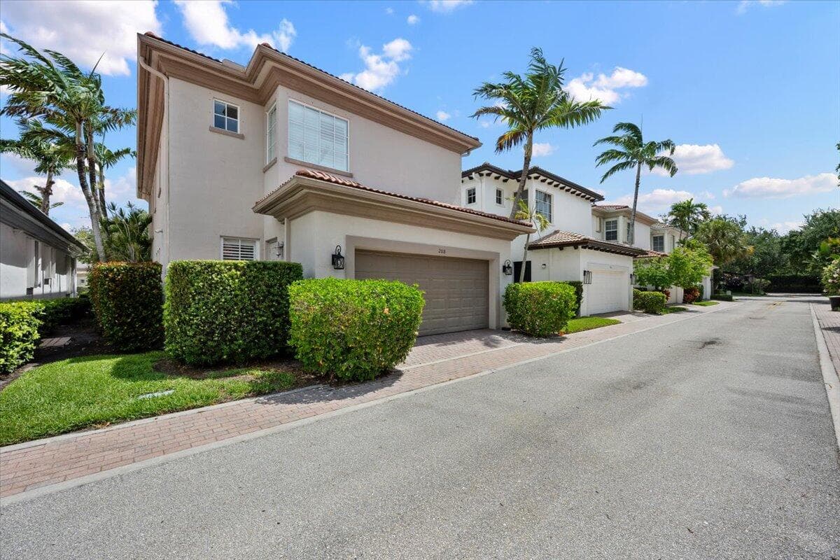 208 Glacier Street, Palm Beach Gardens, FL 33410 — photo 48 of 84