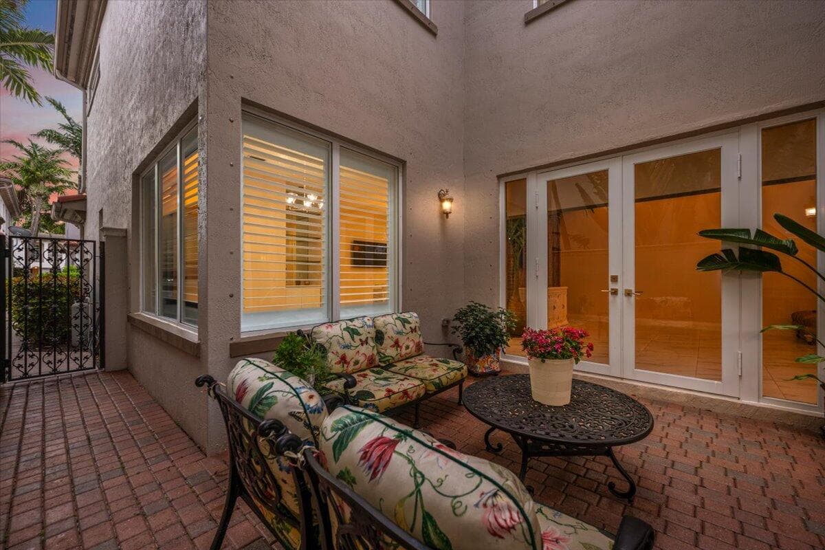 208 Glacier Street, Palm Beach Gardens, FL 33410 — photo 47 of 84