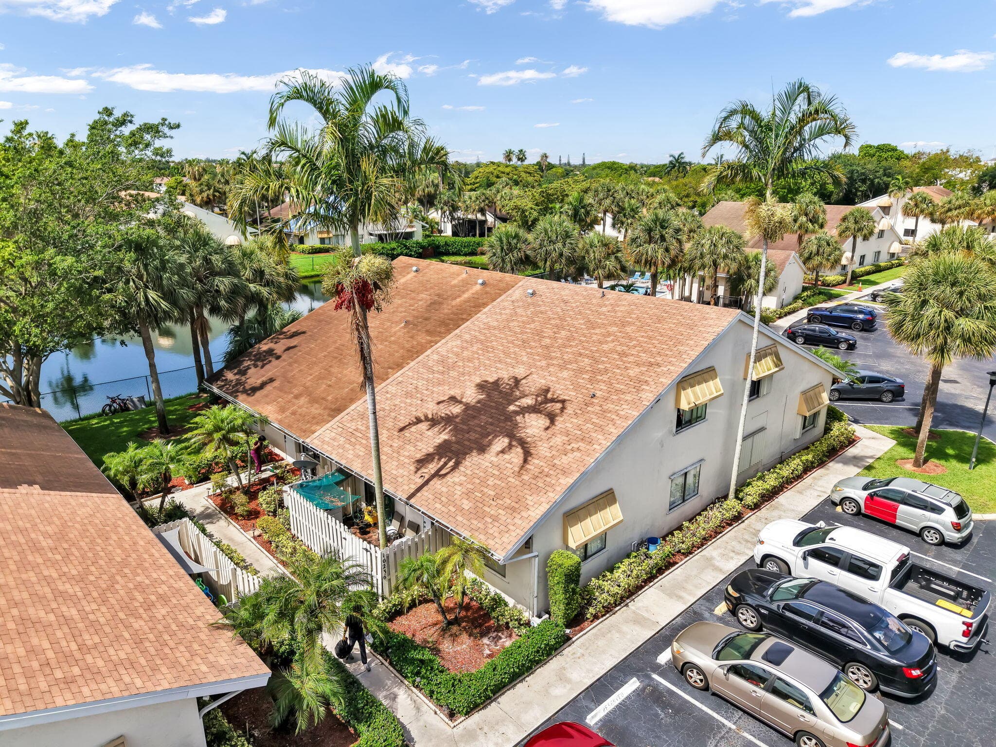 10244 NW 33rd Place, Sunrise, FL 33351 — photo 7 of 48