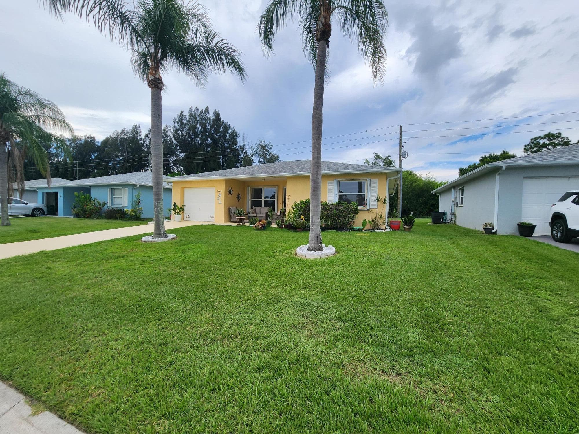 5668 Travelers Way, Fort Pierce, FL 34982 — photo 2 of 12