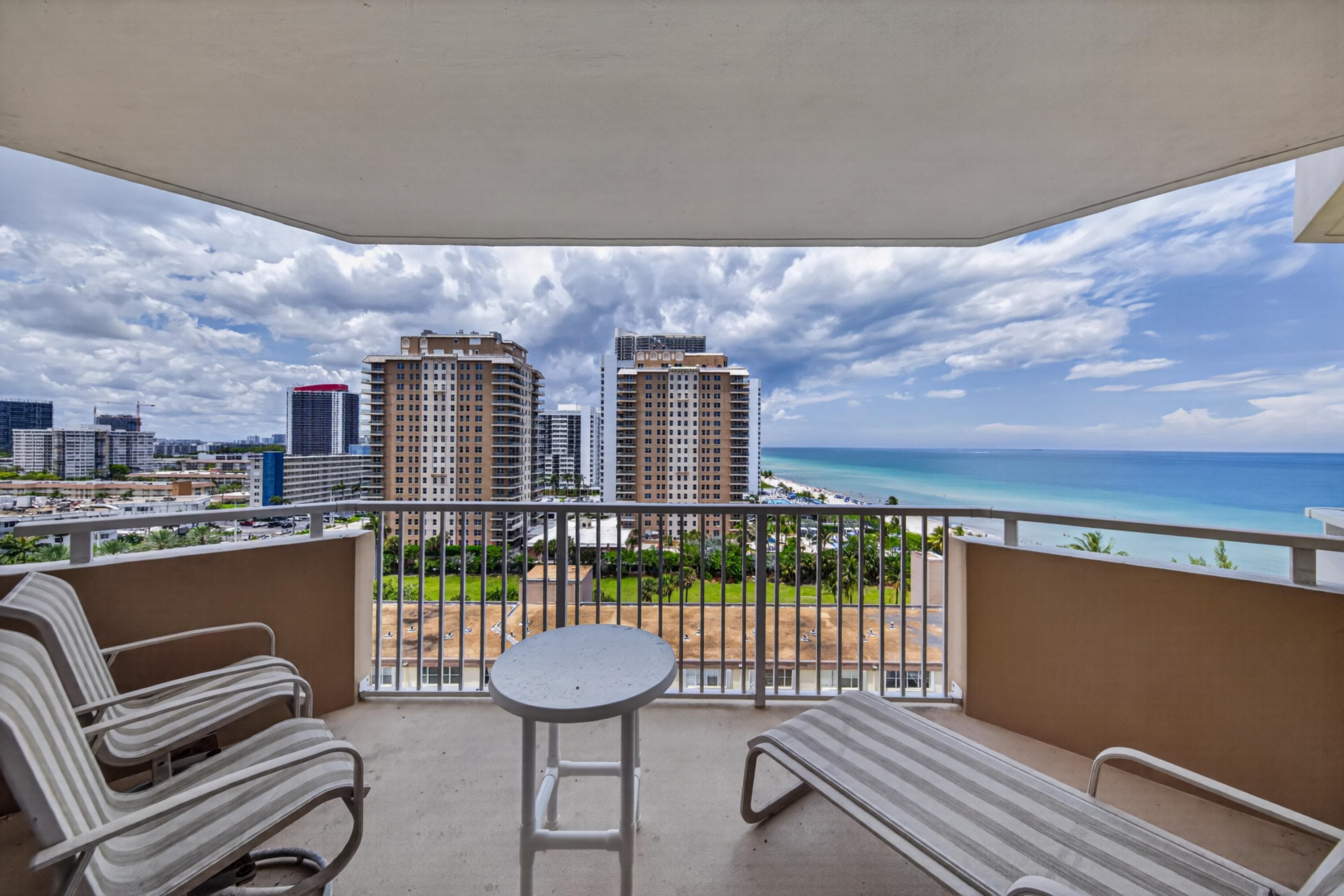 1950 S Ocean Drive 10b, Hallandale Beach, FL 33009 — photo 11 of 31