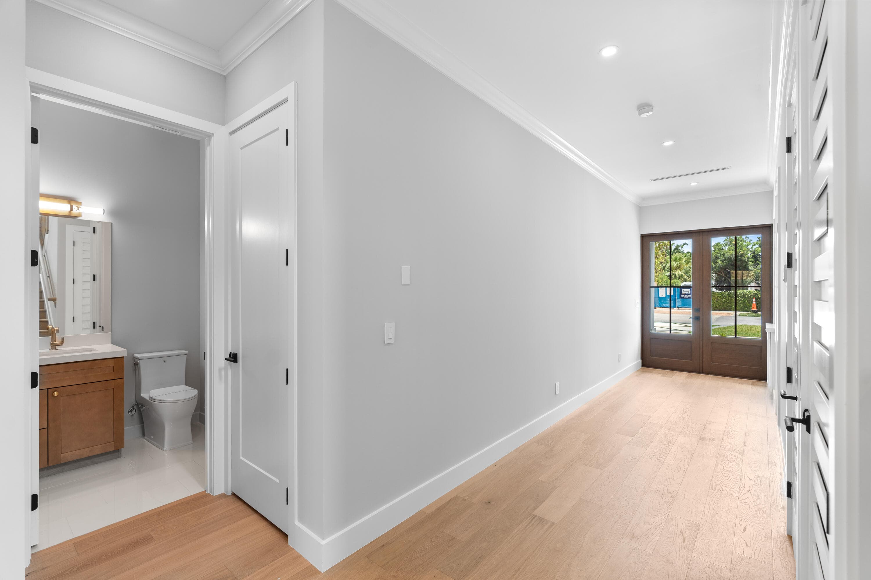 1016 SE 8th Street, Fort Lauderdale, FL 33316 — photo 35 of 93