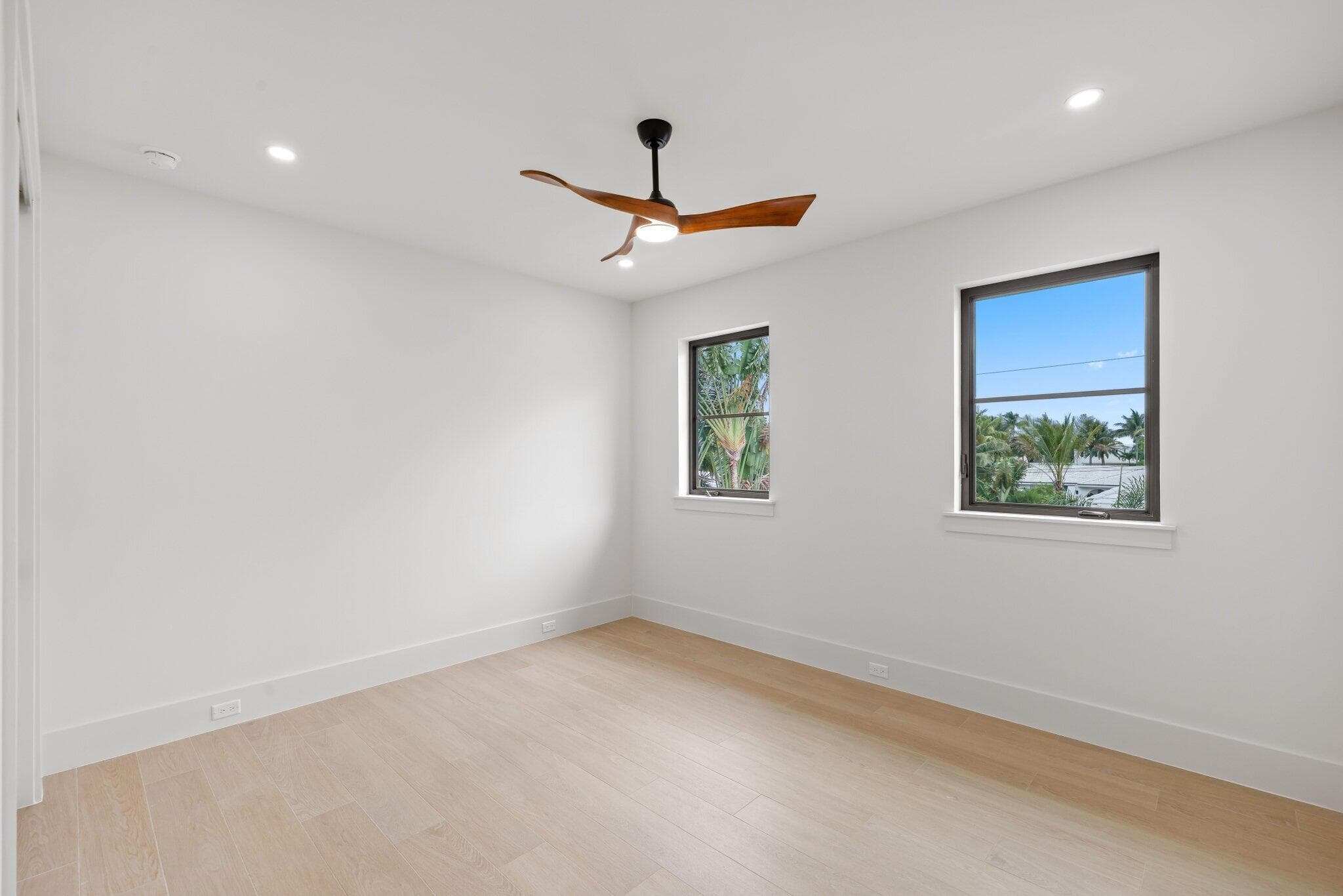 1160 Emerald Drive, Riviera Beach, FL 33404 — photo 49 of 86