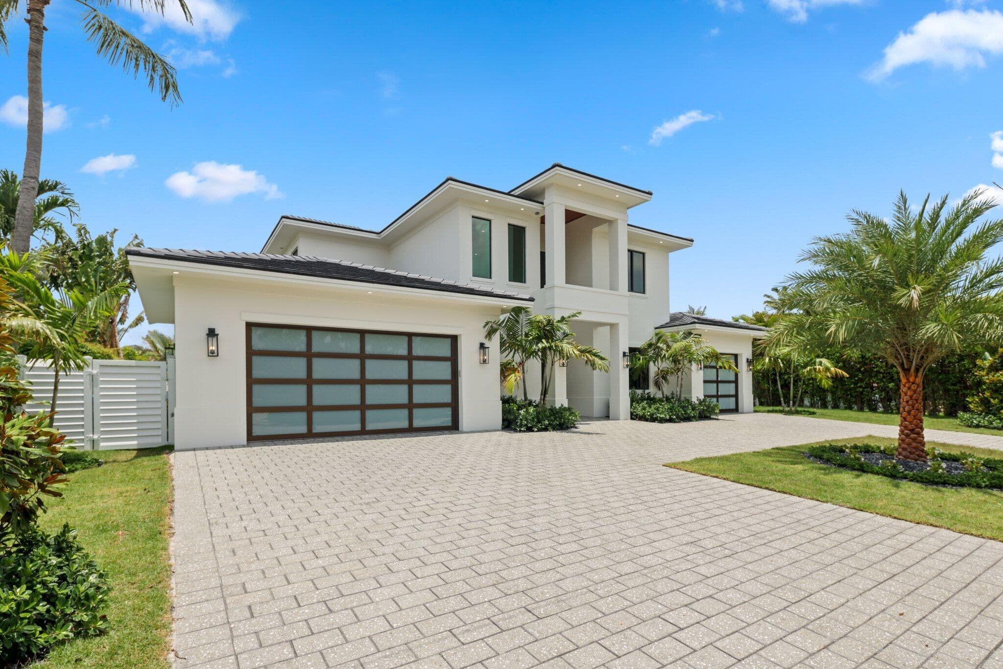 1160 Emerald Drive, Riviera Beach, FL 33404 — photo 9 of 86
