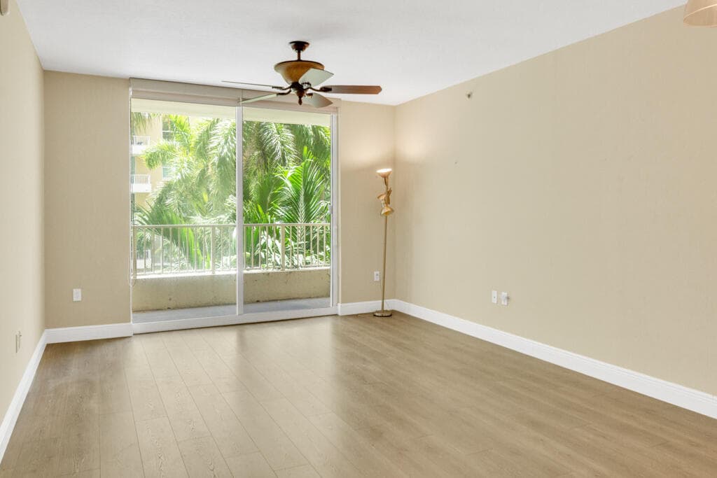 700 E Boynton Beach Boulevard 407, Boynton Beach, FL 33435 — photo 2 of 23