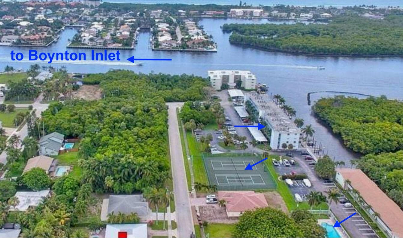 689 NE 6th Court 4070, Boynton Beach, FL 33435 — photo 1 of 11