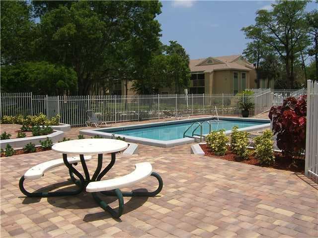 640 Cypress Club Way J12, Deerfield Beach, FL 33064 — photo 24 of 34