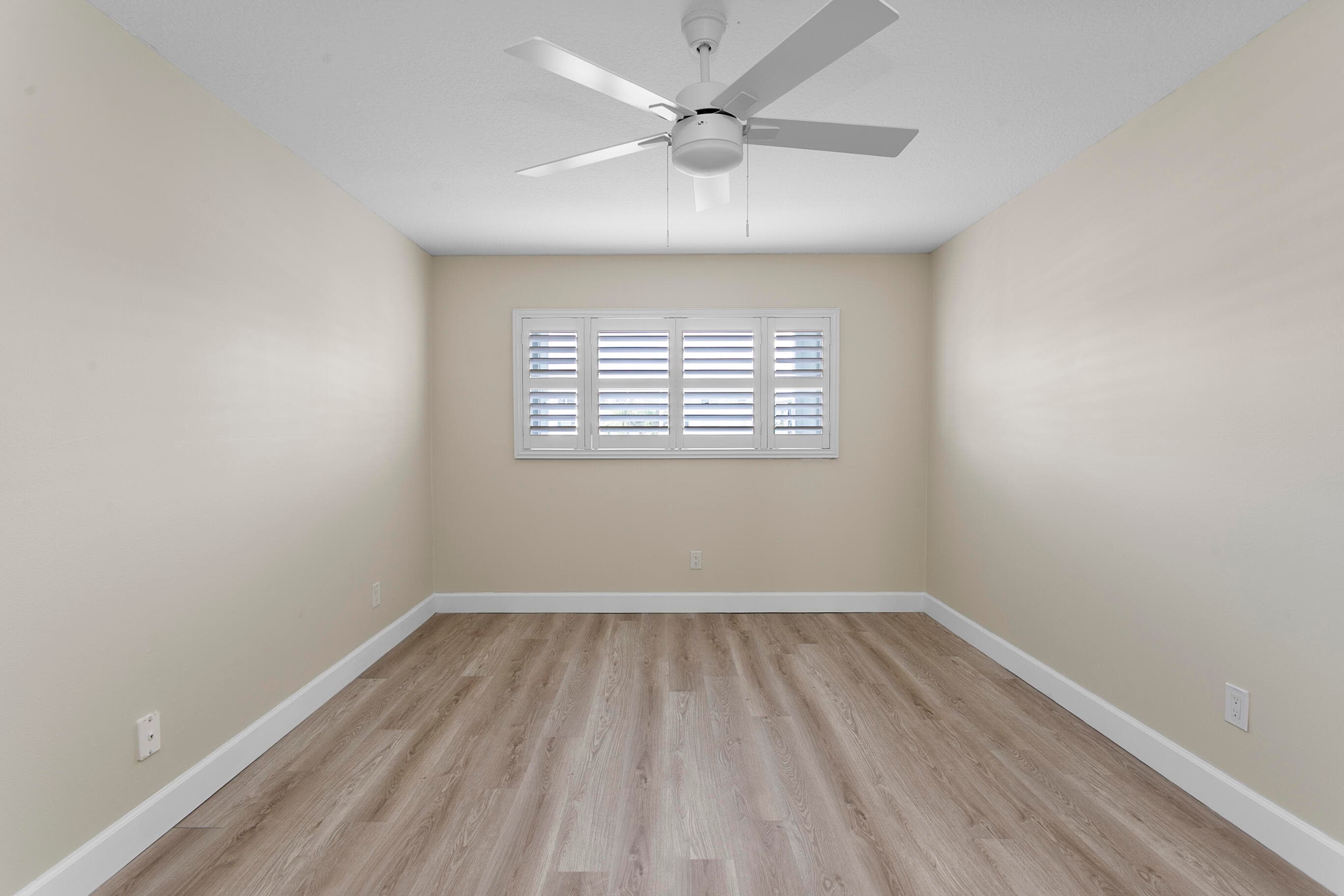 111 Shore Court 203, North Palm Beach, FL 33408 — photo 23 of 27