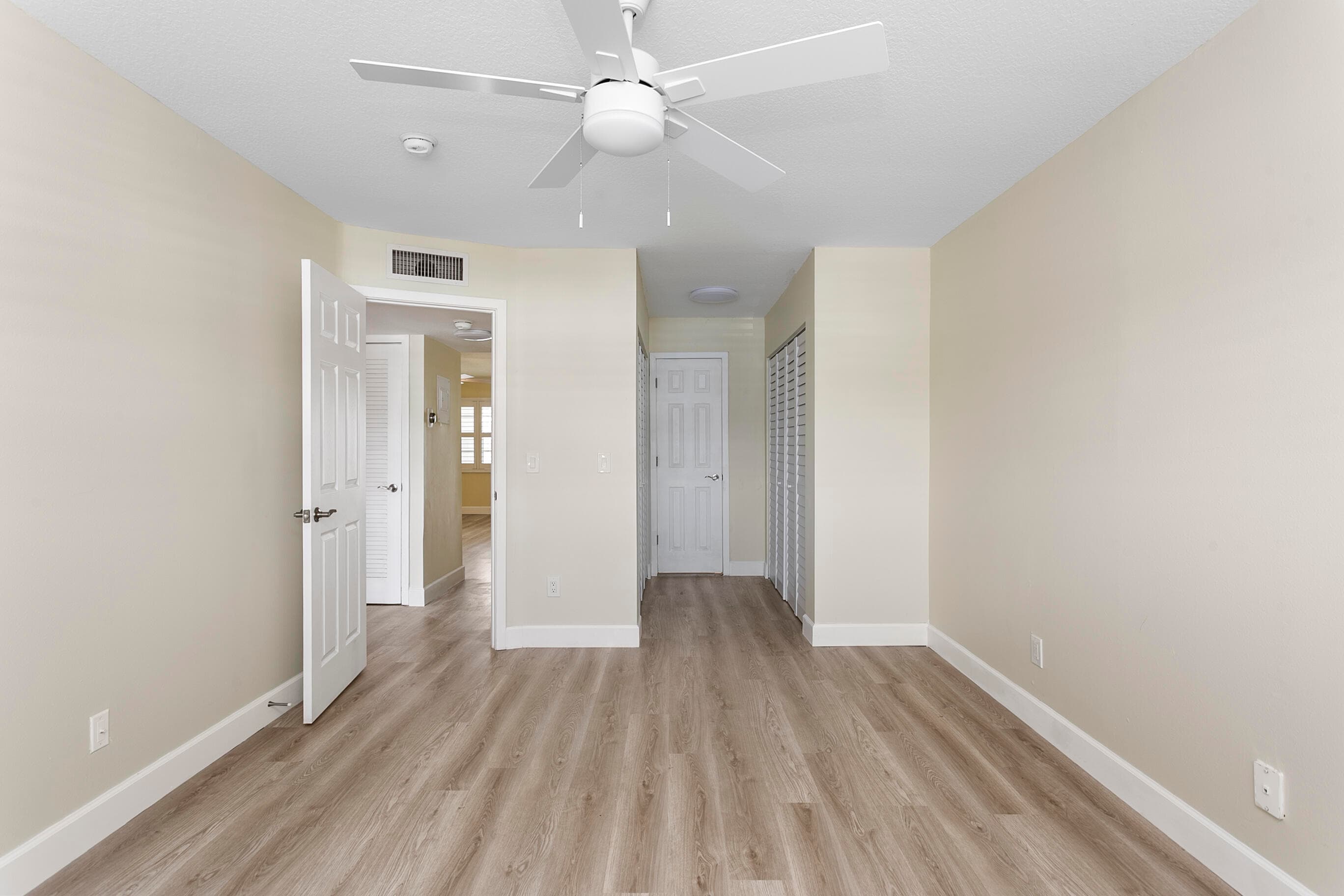 111 Shore Court 203, North Palm Beach, FL 33408 — photo 20 of 27