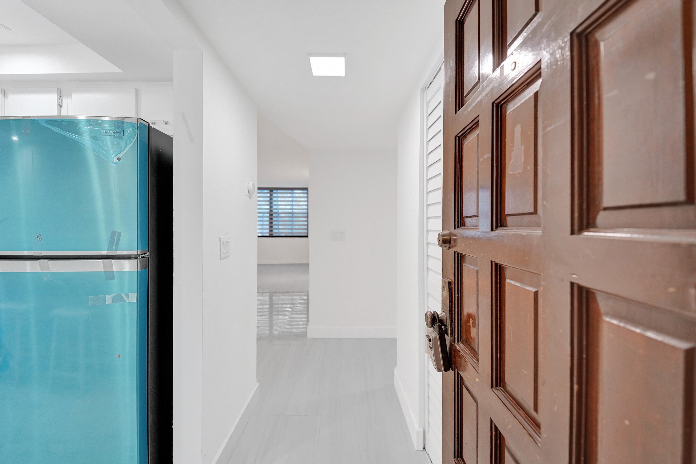 3800 N Hills Drive 208, Hollywood, FL 33021 — photo 2 of 32