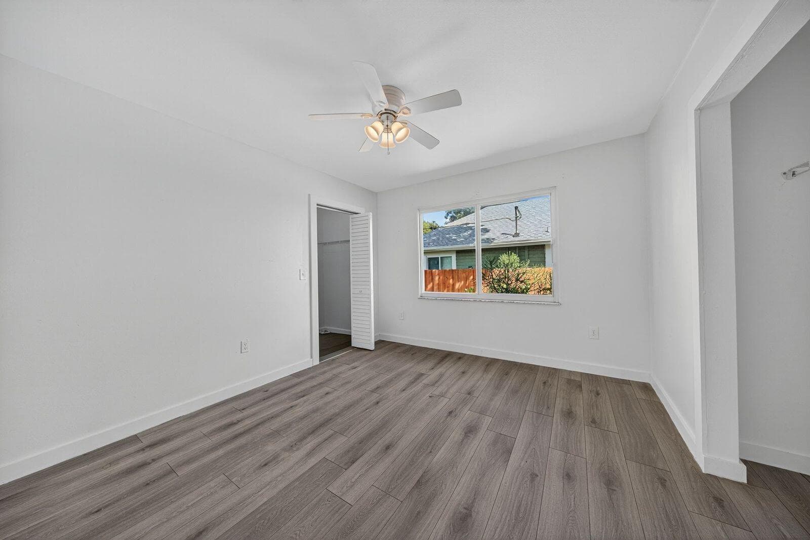117 NE 8th Street, Pompano Beach, FL 33060 — photo 9 of 31