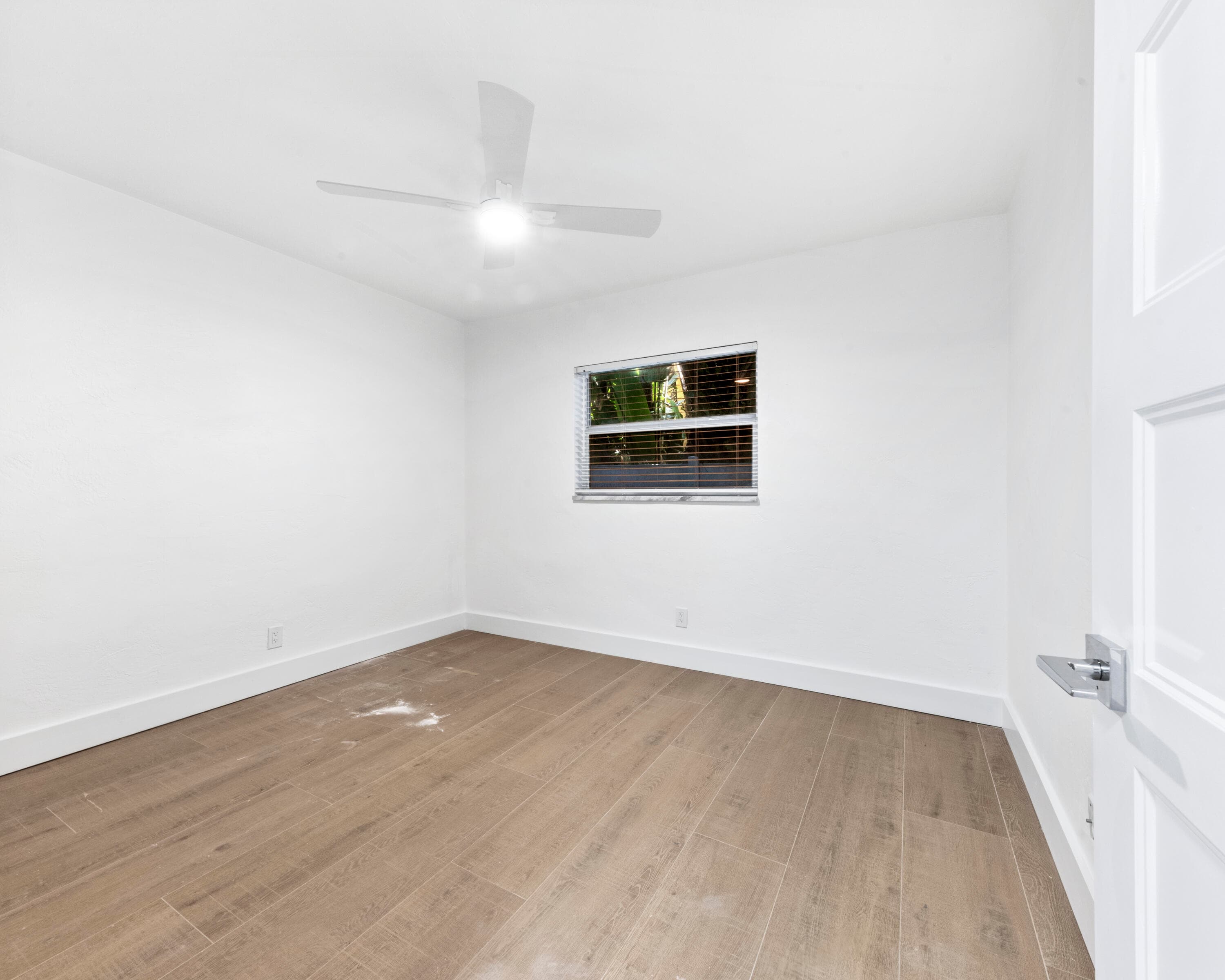 530 S Federal Highway 9, Fort Lauderdale, FL 33301 — photo 10 of 16