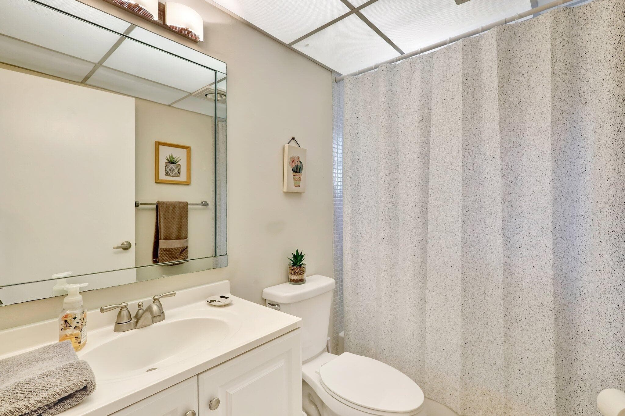825 E Normandy R, Delray Beach, FL 33484 — photo 11 of 22