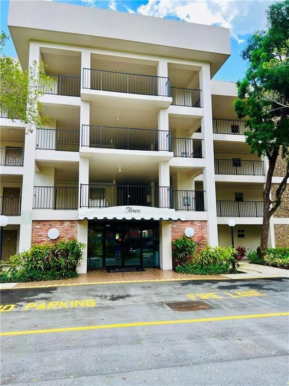 2900 N Palm Aire Drive N 405, Pompano Beach, FL 33069 — photo 11 of 12