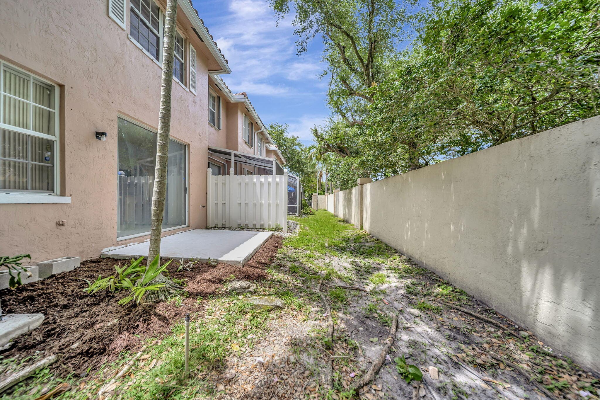 3970 NW 90th Way, Sunrise, FL 33351 — photo 30 of 34