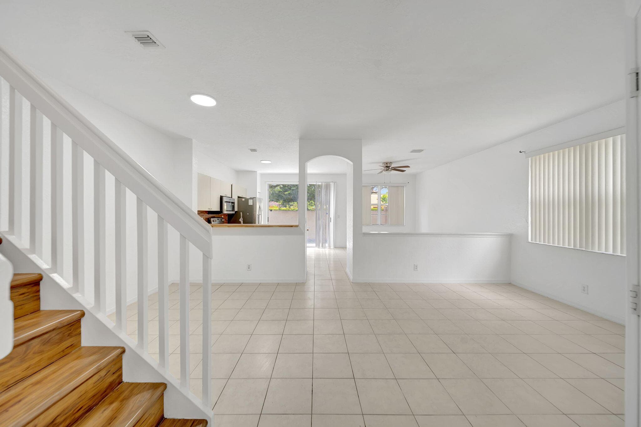 3970 NW 90th Way, Sunrise, FL 33351 — photo 3 of 34