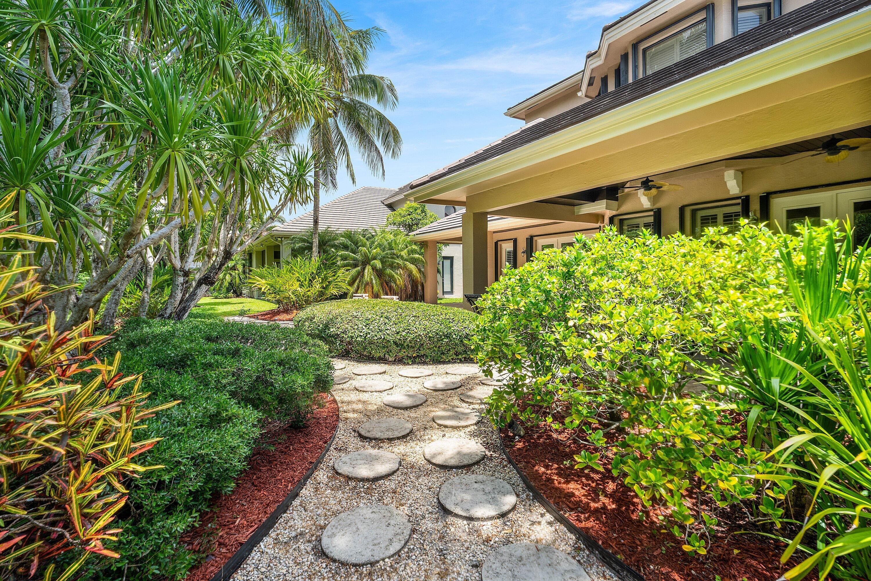 10380 Trianon Place, Wellington, FL 33449 — photo 42 of 61