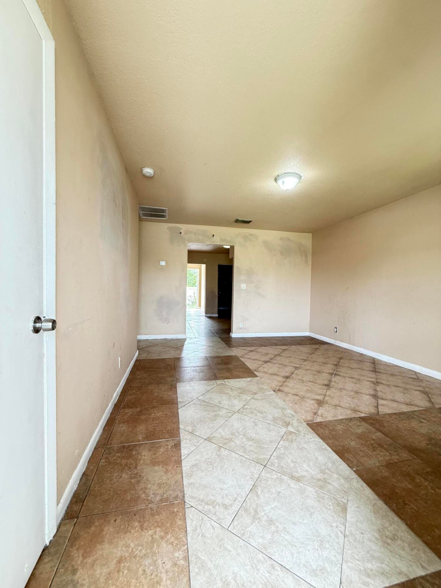 3243 Grove Road, Boynton Beach, FL 33435 — photo 3 of 33