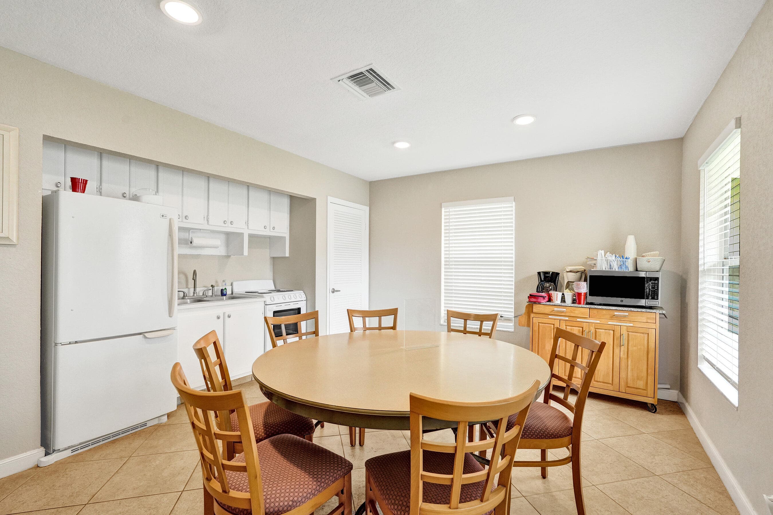 304 Golfview Road 304, North Palm Beach, FL 33408 — photo 28 of 39