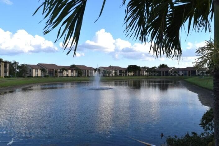 802 Sky Pine Way E2, Greenacres, FL 33415 — photo 14 of 17