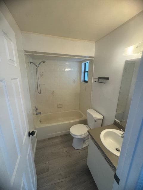 699 Ixoria Avenue, Fort Pierce, FL 34982 — photo 6 of 17