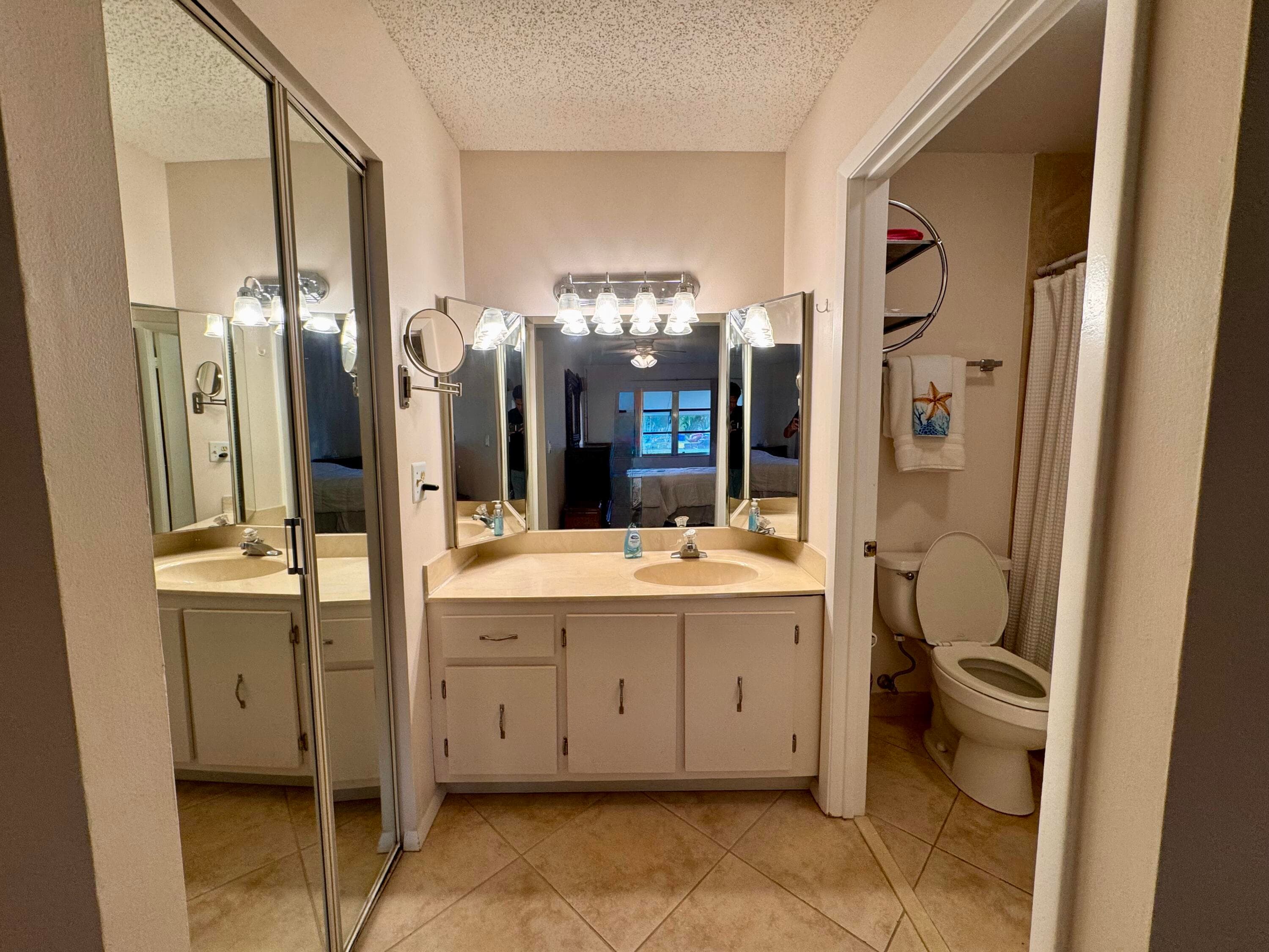 1252 Club Drive W D, Delray Beach, FL 33445 — photo 17 of 23