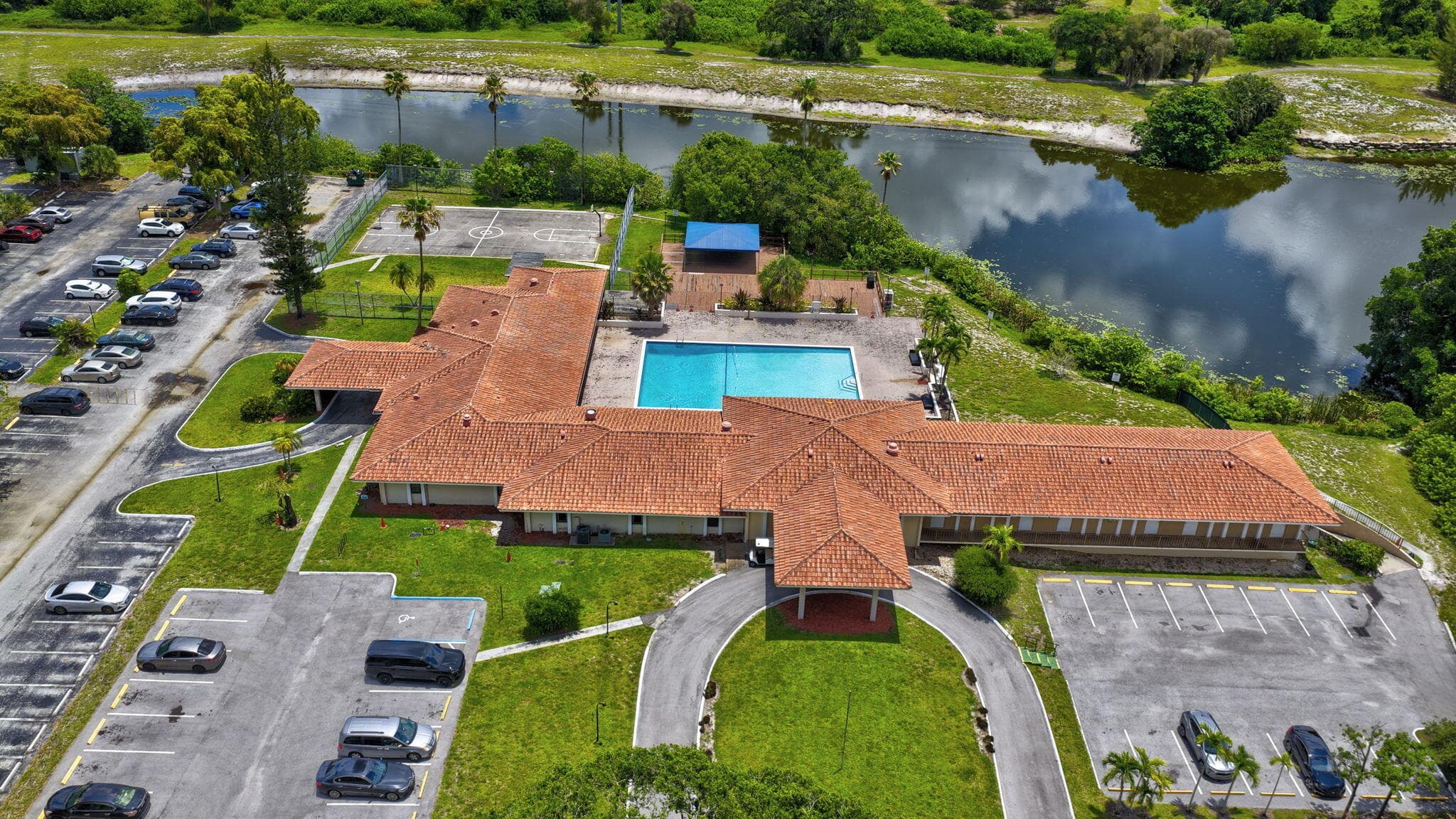 4174 Inverrary Drive 513, Lauderhill, FL 33319 — photo 31 of 36