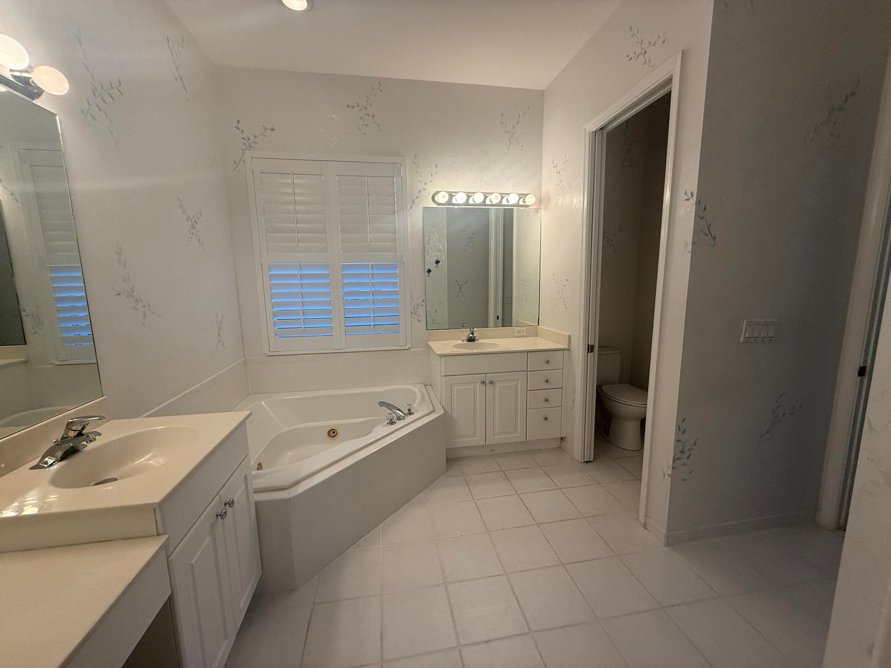 9041 Bay Harbour Circle, West Palm Beach, FL 33411 — photo 23 of 24