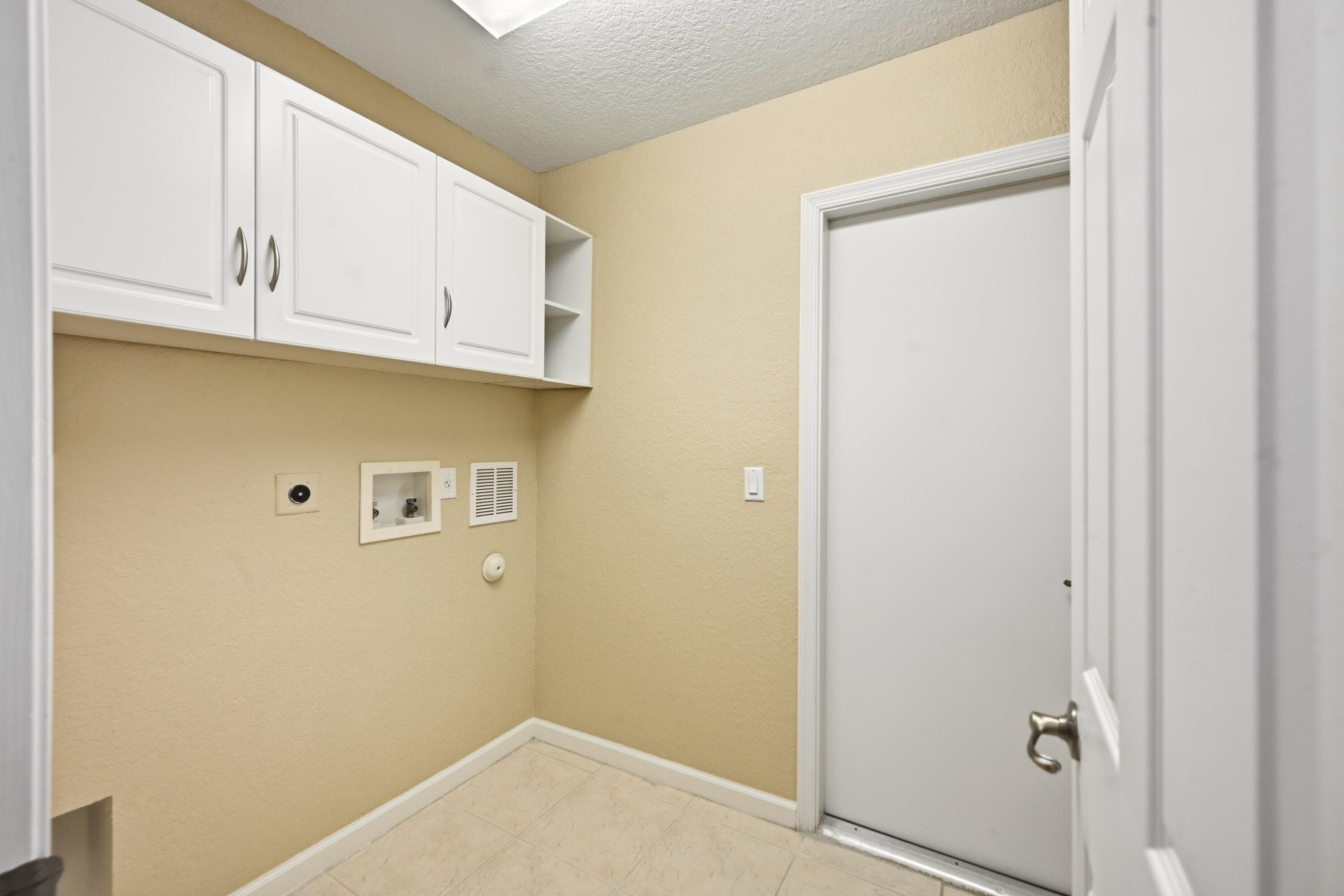 421 Gazetta Way, West Palm Beach, FL 33413 — photo 35 of 67