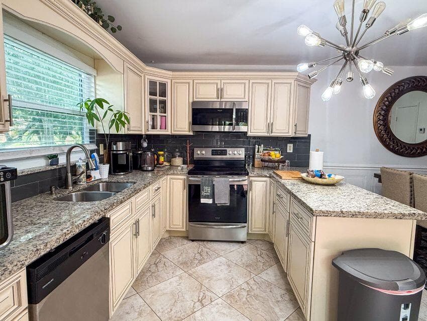 5818 Swordfish Court B, Tamarac, FL 33319 — photo 9 of 28