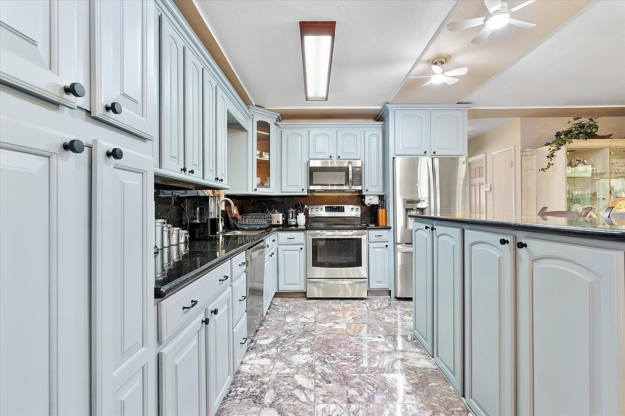660 Azalea Court, Plantation, FL 33317 — photo 5 of 32