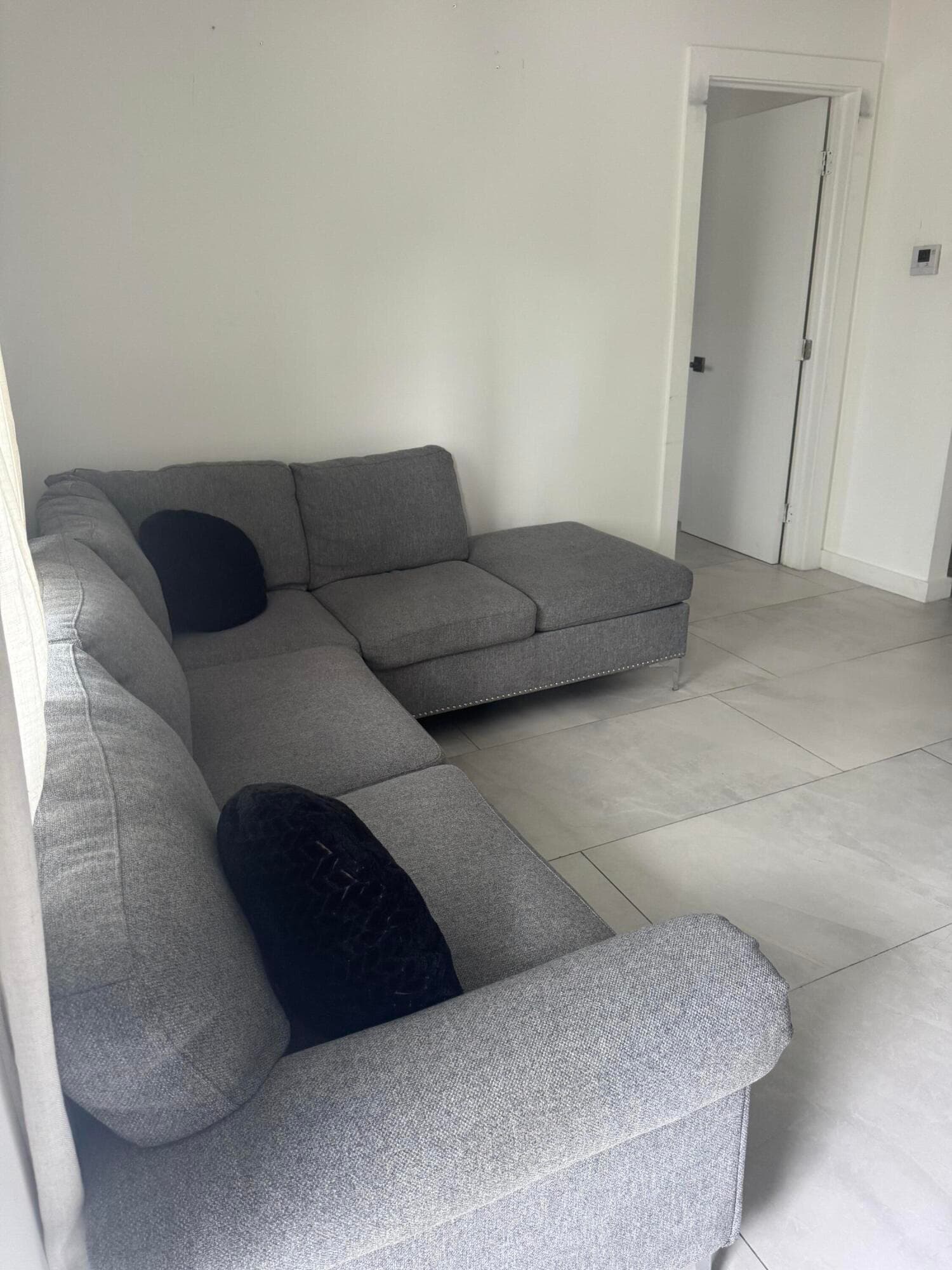 2201 Greene Street 2, Hollywood, FL 33020 — photo 3 of 9