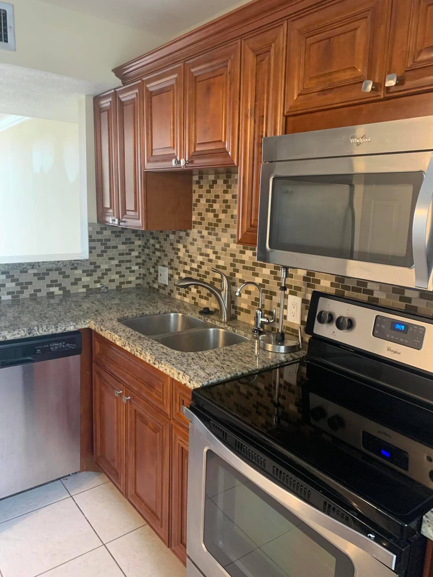 4236 Deste 108, Lake Worth, FL 33467 — photo 2 of 7