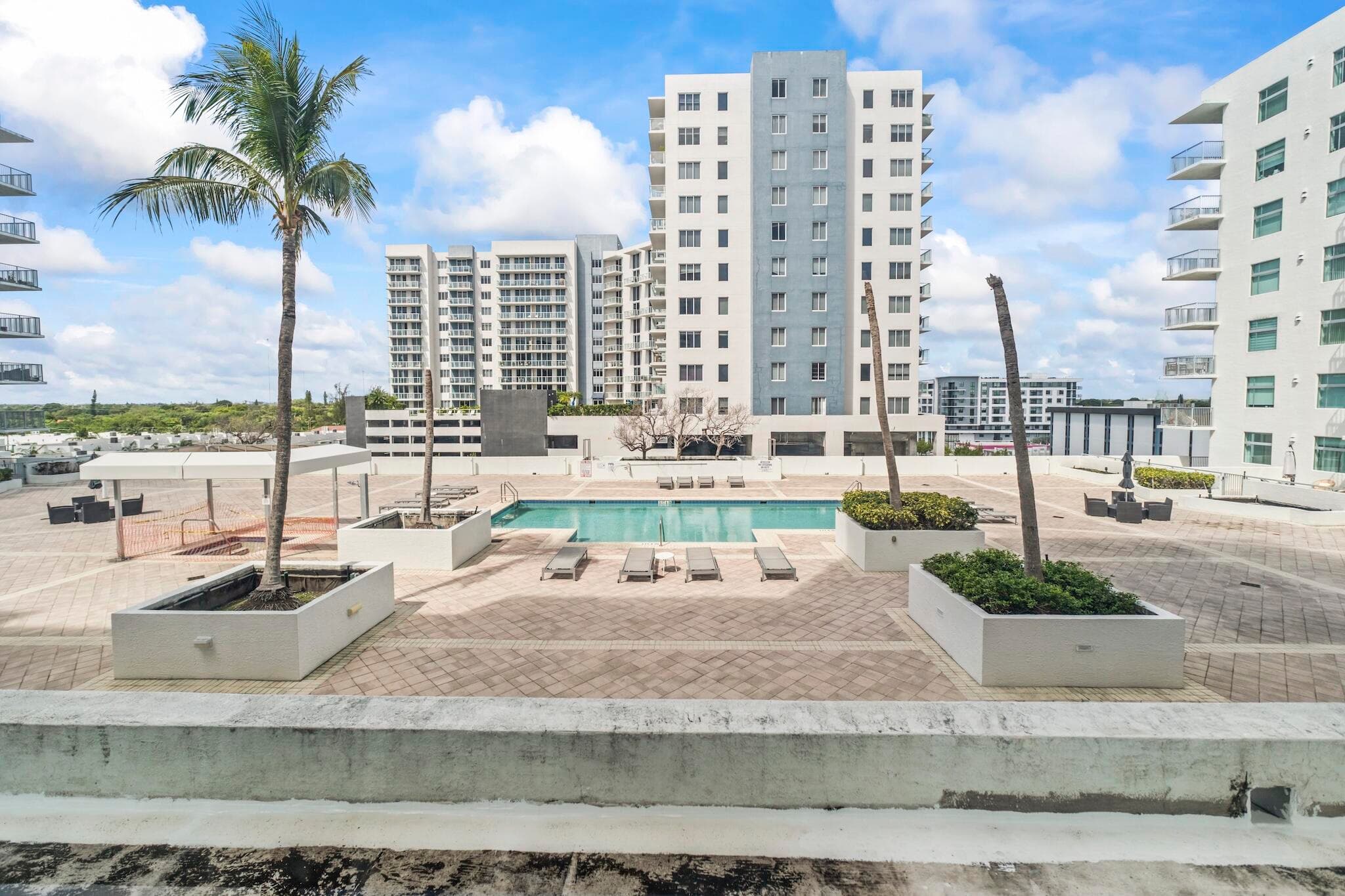 140 S Dixie Highway 813, Hollywood, FL 33020 — photo 16 of 34