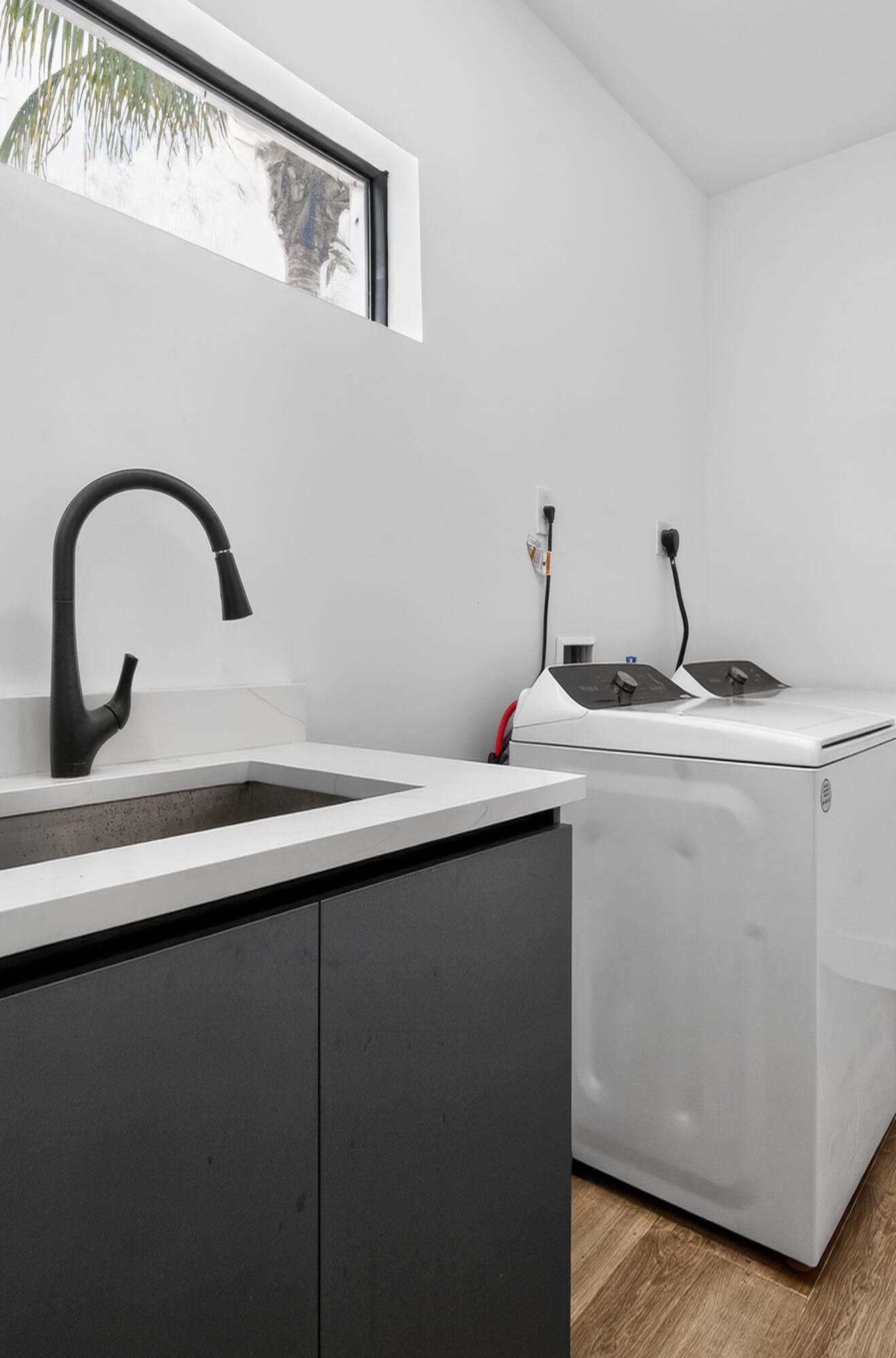 913 NE 15th Street, Fort Lauderdale, FL 33304 — photo 15 of 45