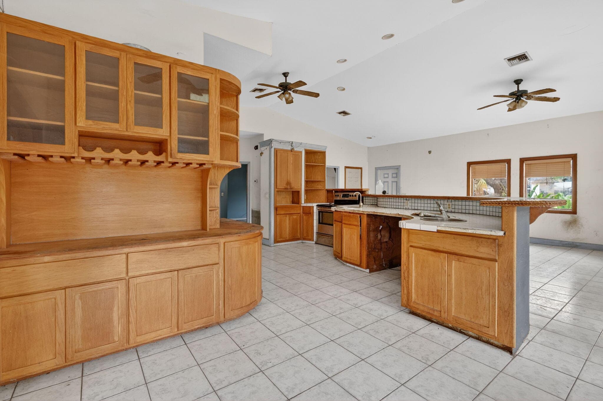 968 NE Kubin Avenue, Jensen Beach, FL 34957 — photo 9 of 31