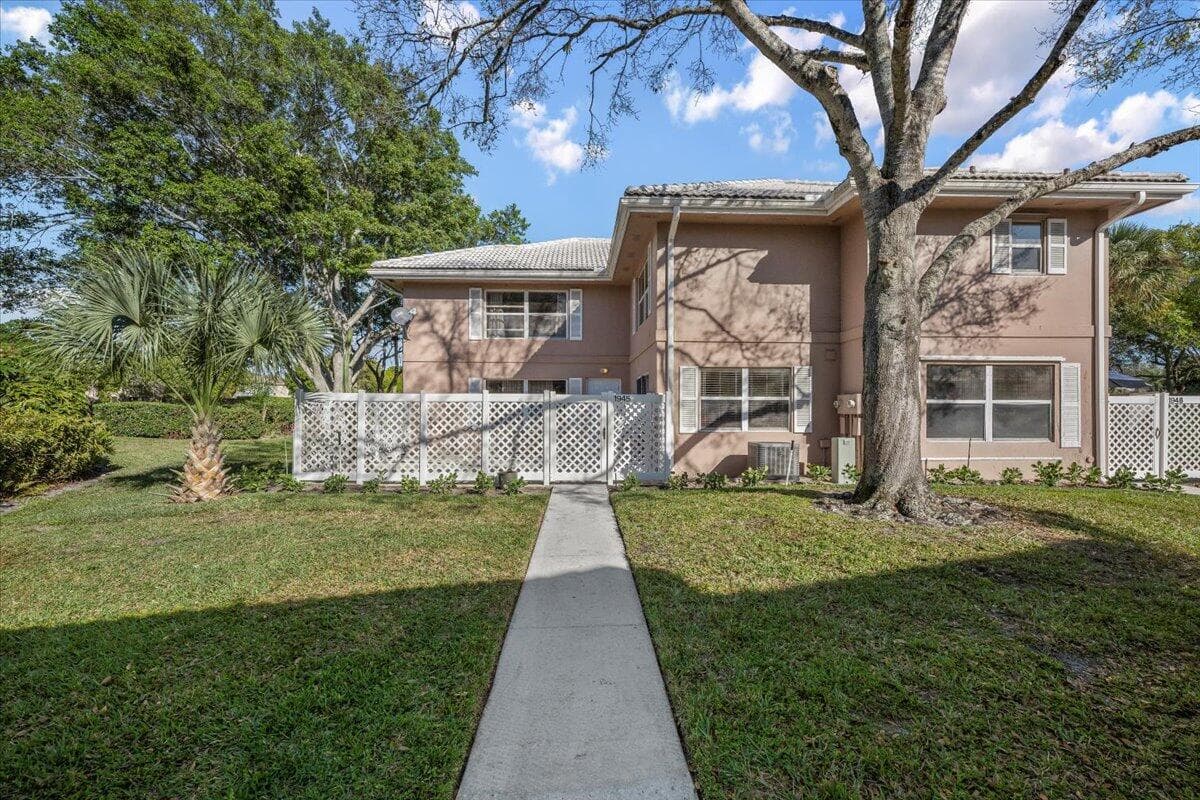 1945 Stratford Way, West Palm Beach, FL 33409 — photo 28 of 43
