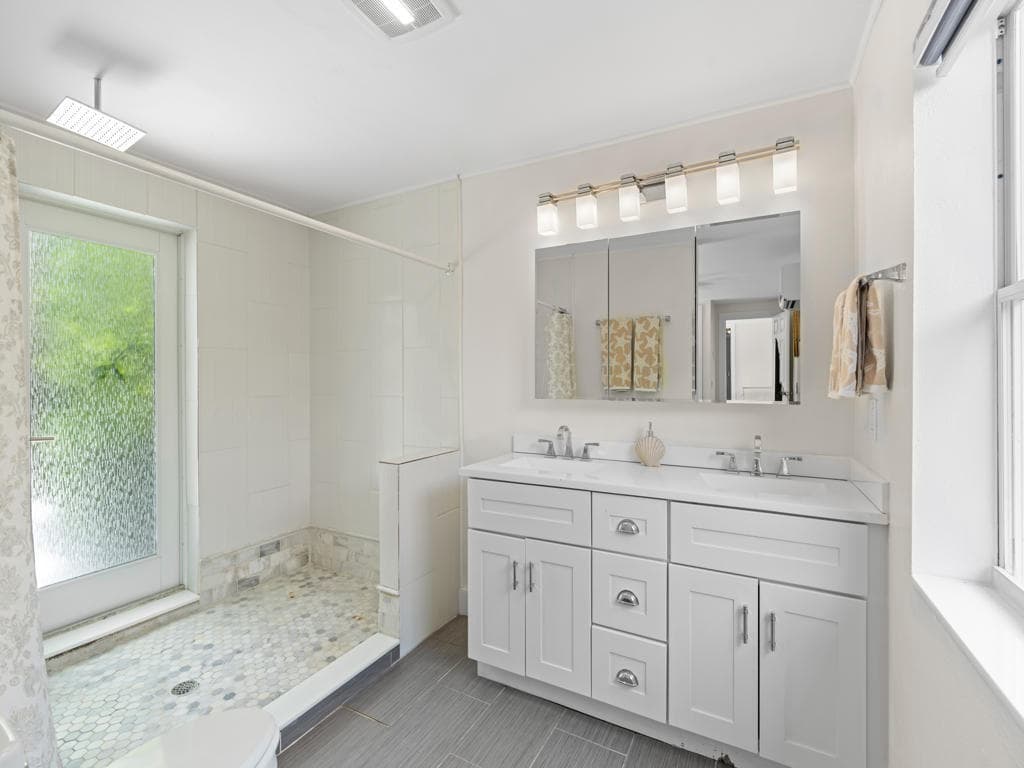 1615 N Lakeside Drive, Lake Worth Beach, FL 33460 — photo 18 of 25