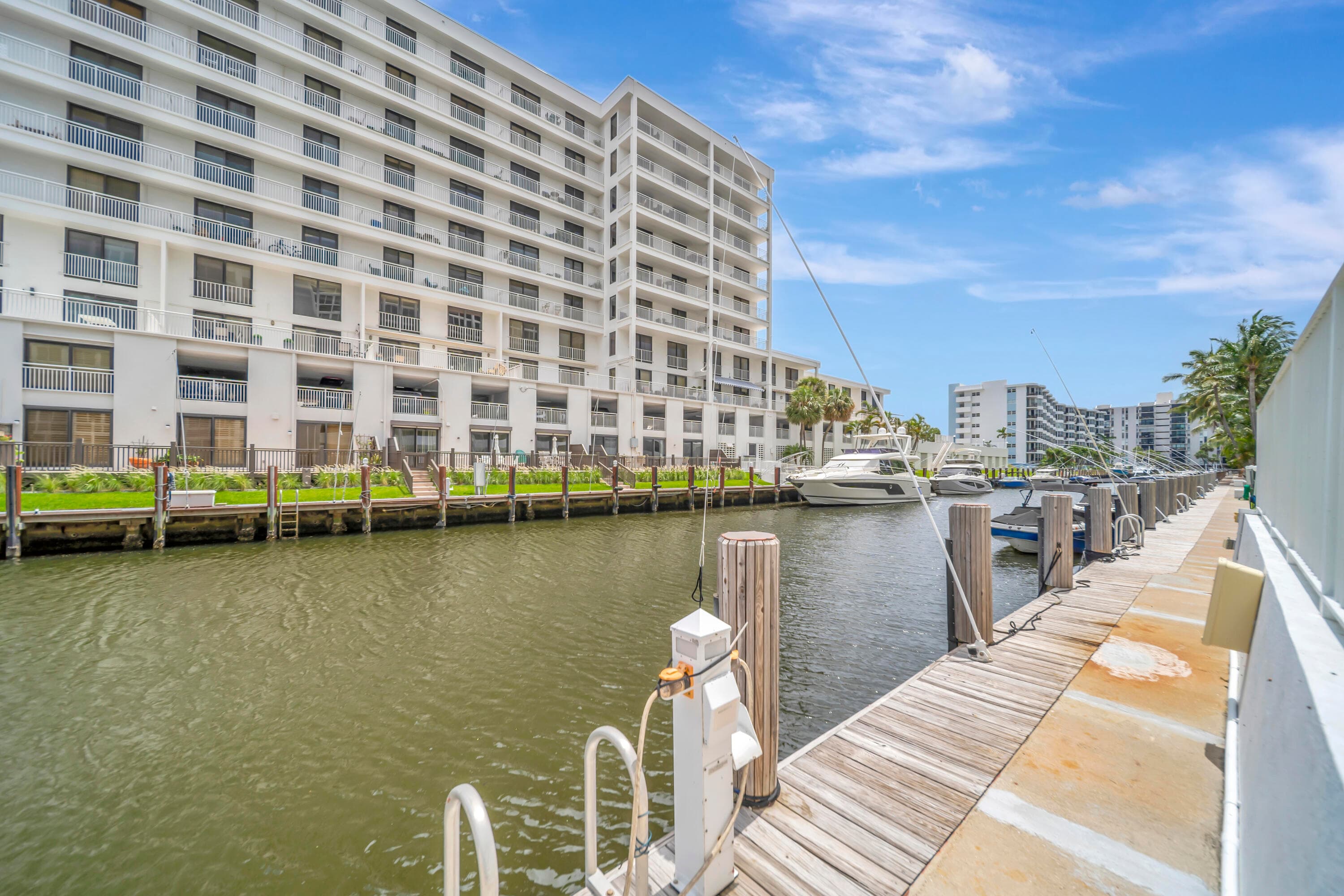 3100 NE 49 Street 403, Fort Lauderdale, FL 33308 — photo 30 of 37
