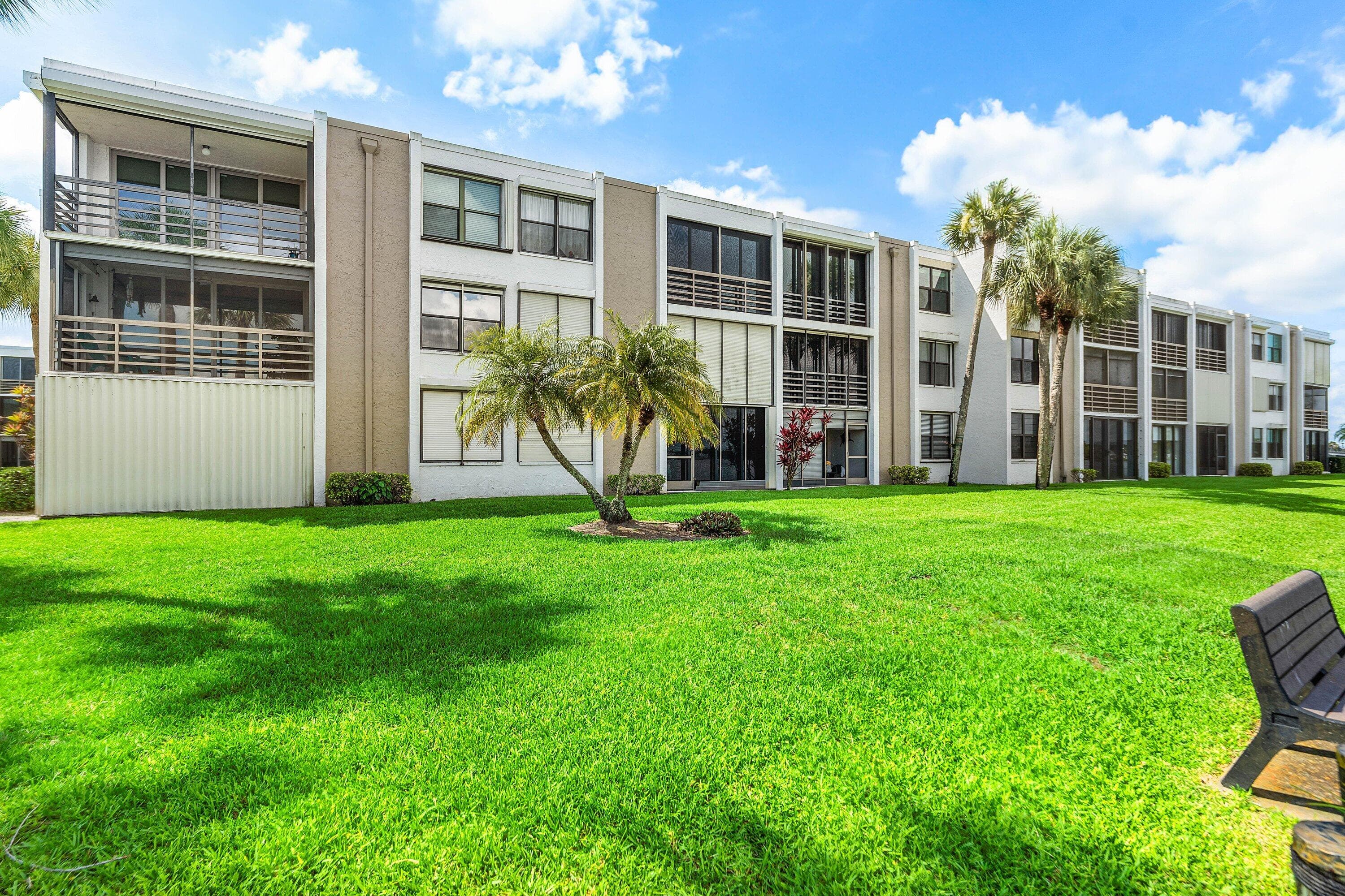 1950 SW Palm City Road 14203, Stuart, FL 34994 — photo 29 of 36