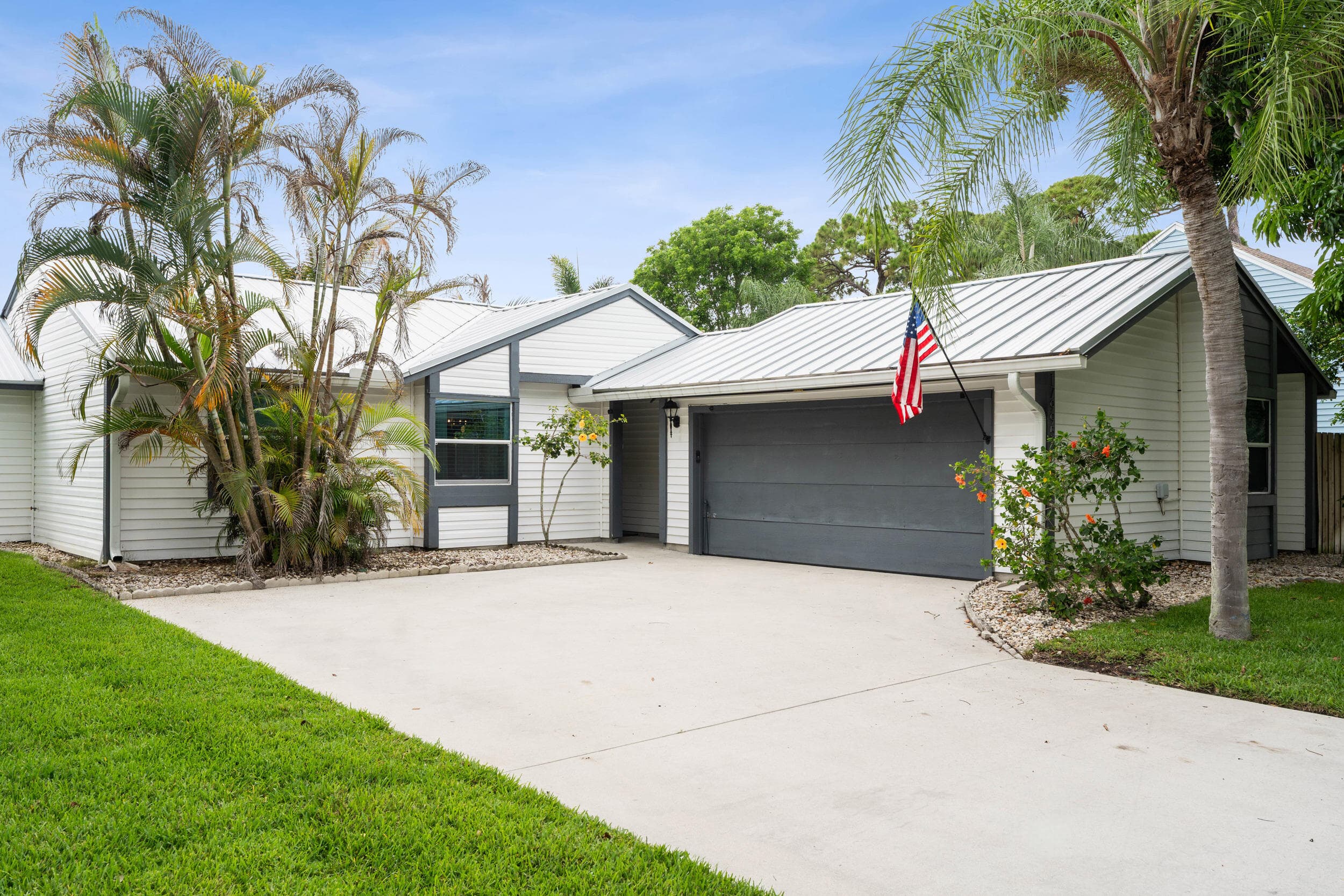 17995 Anchor Drive, Jupiter, FL 33458 — photo 2 of 46