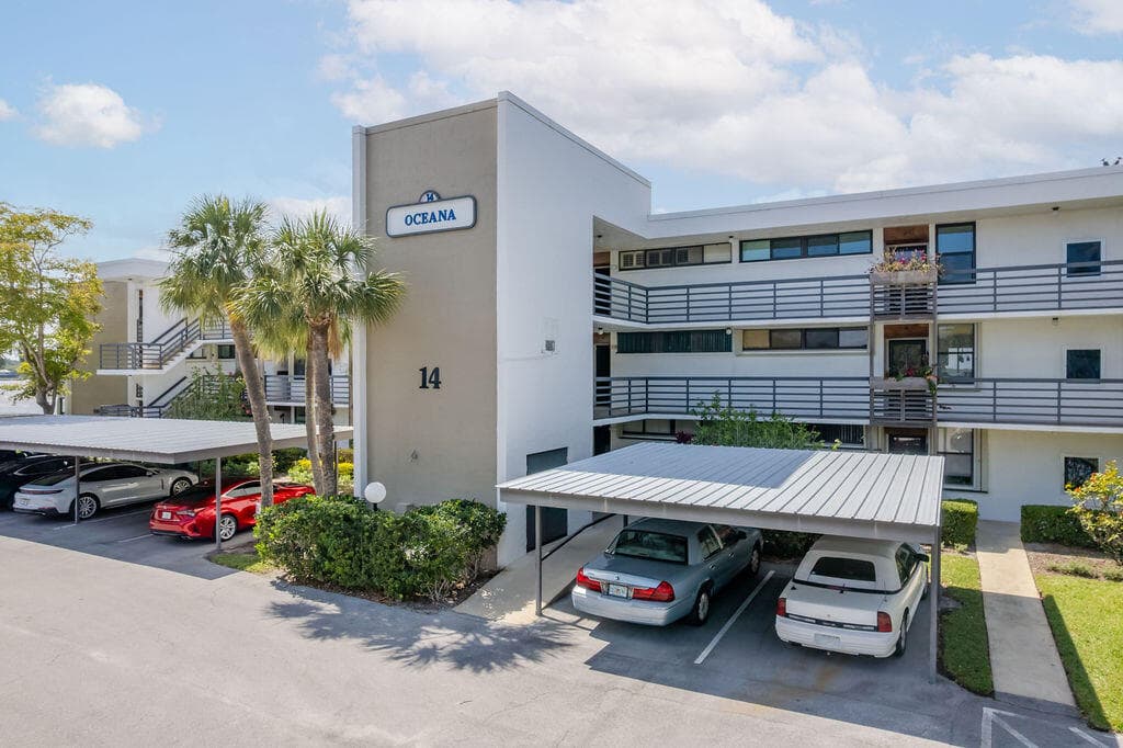 1950 SW Palm City Road 14203, Stuart, FL 34994 — photo 1 of 36