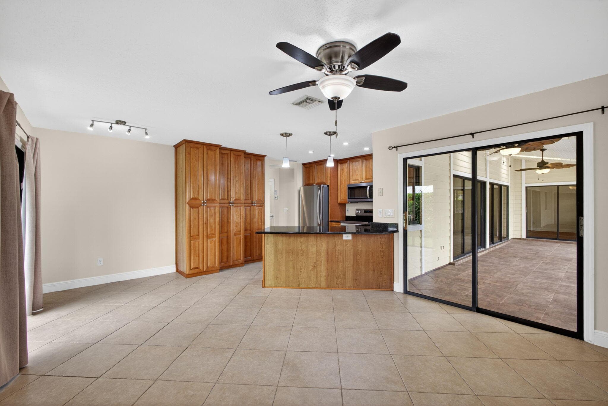 10420 SE Jupiter Narrows Drive, Hobe Sound, FL 33455 — photo 30 of 78