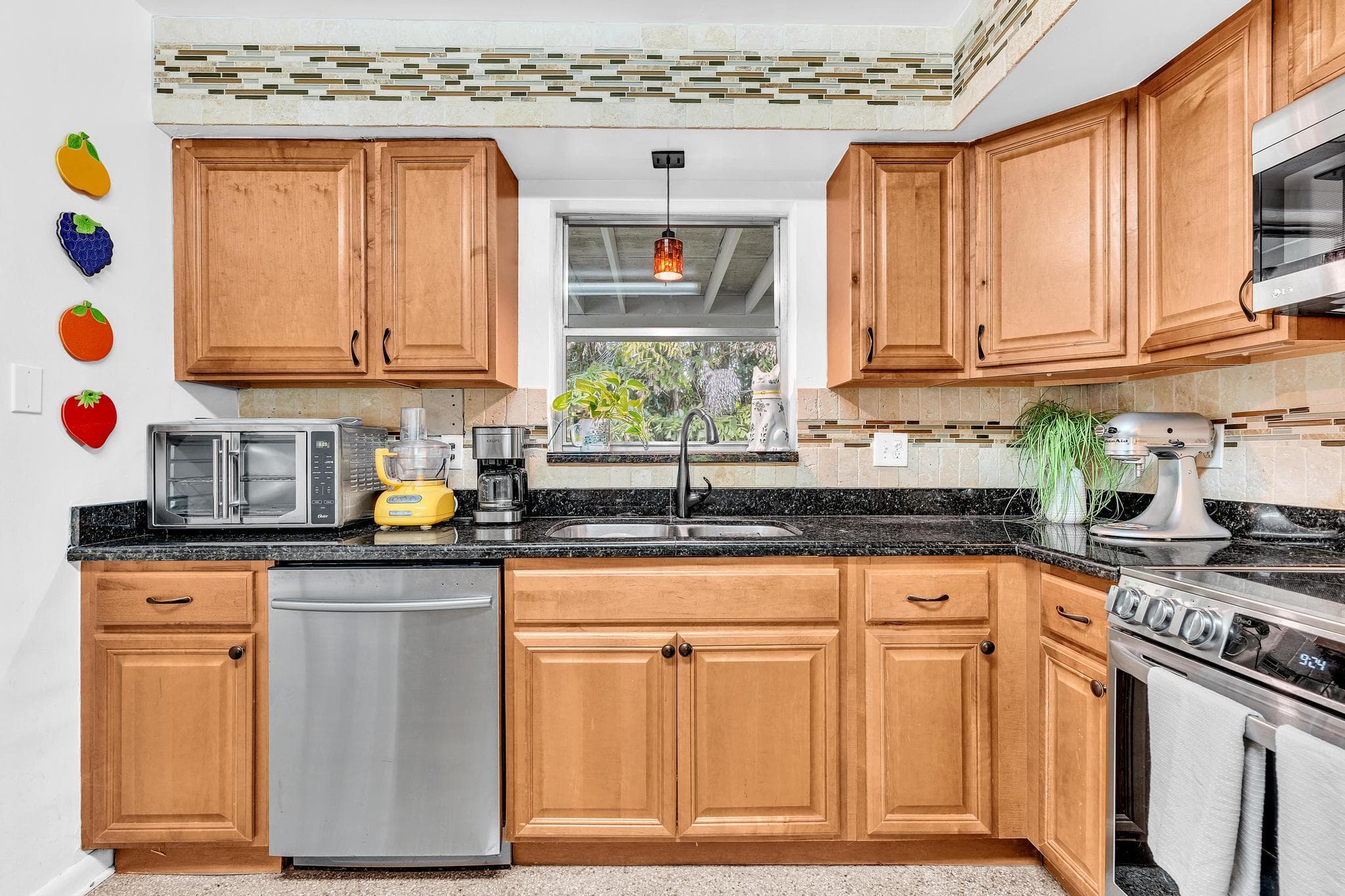 3398 NE 5th Avenue, Boca Raton, FL 33431 — photo 9 of 42