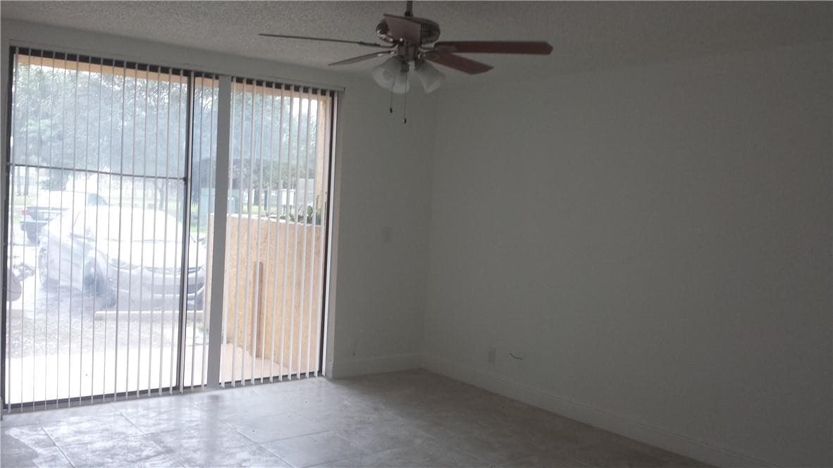 4003 N University Drive 107, Sunrise, FL 33351 — photo 8 of 10