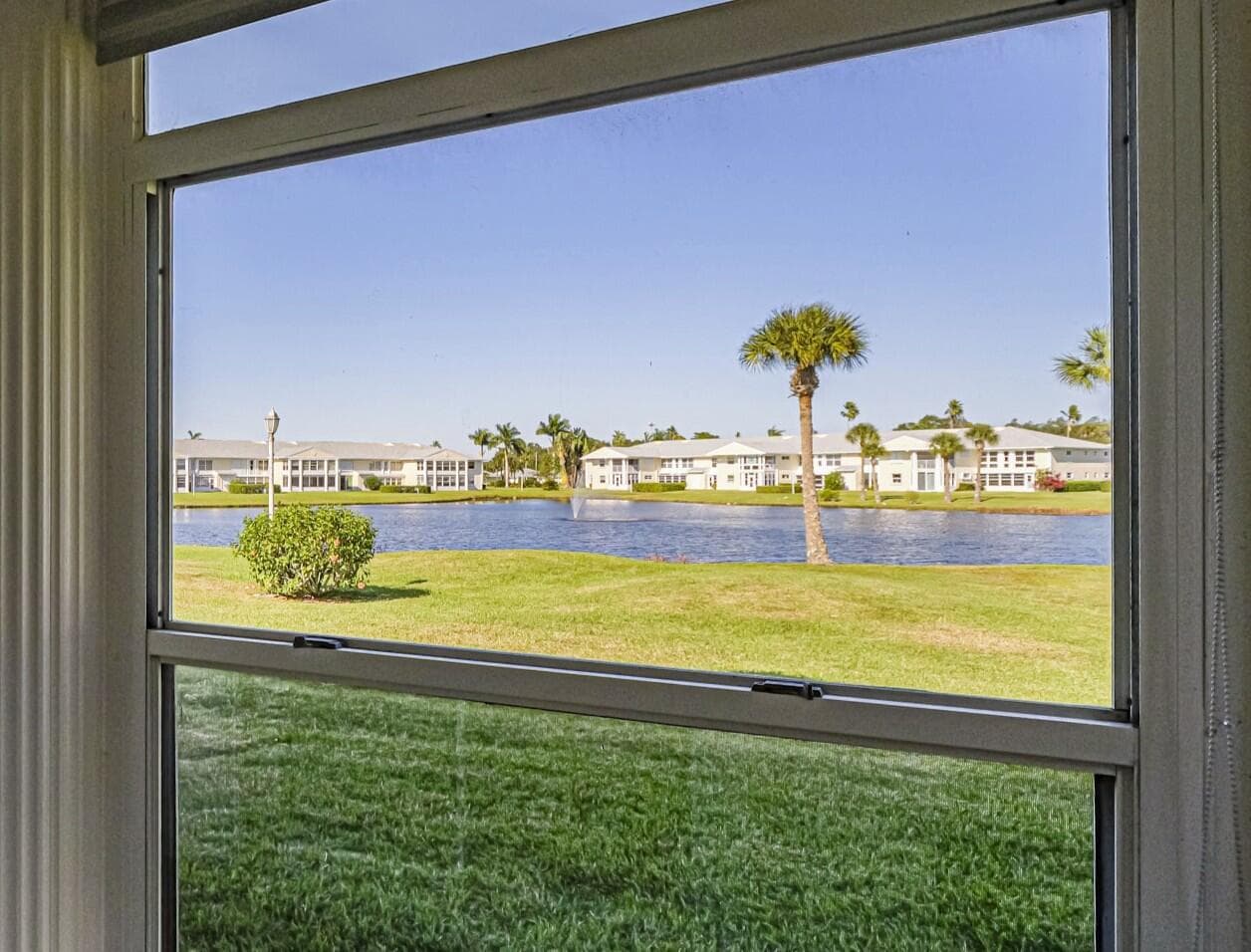 464 Grove Isle Circle 464, Vero Beach, FL 32962 — photo 25 of 37