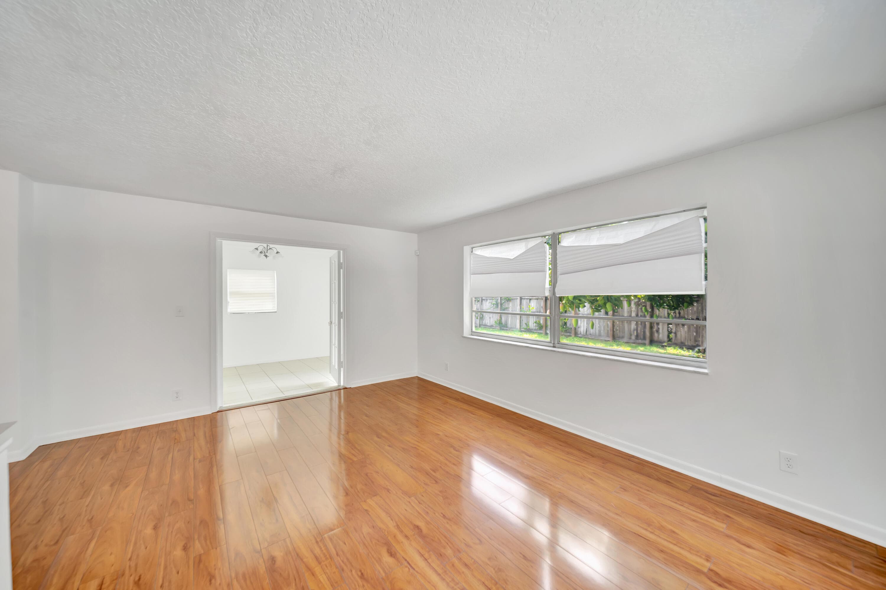 3821 NE 16th Avenue, Oakland Park, FL 33334 — photo 14 of 31