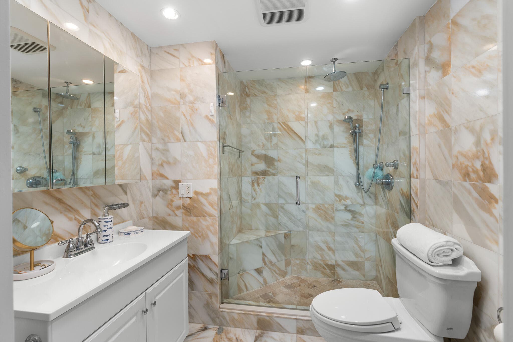 3200 NE 36th Street 806, Fort Lauderdale, FL 33308 — photo 10 of 50