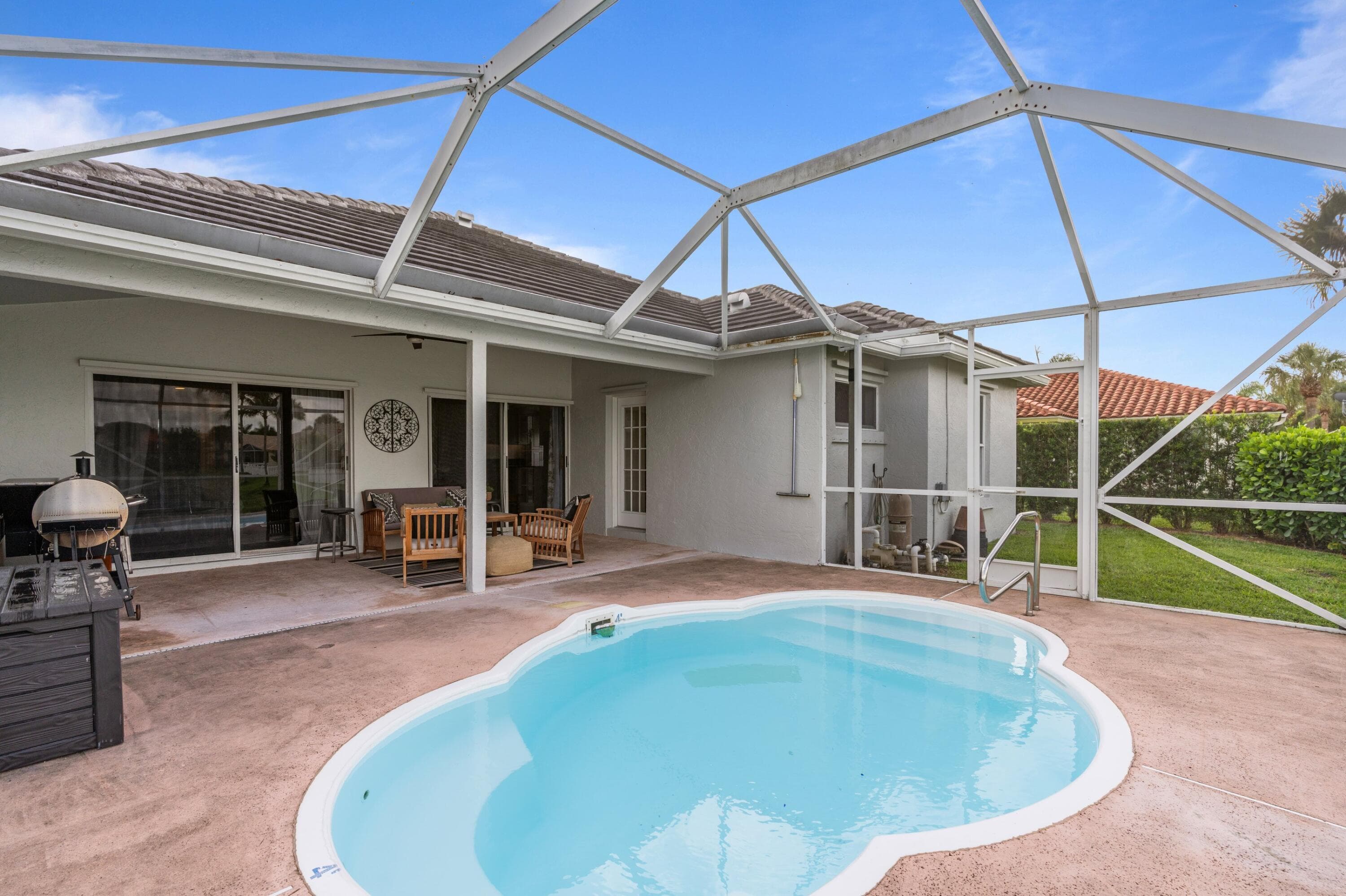 182 Saratoga Boulevard E, Royal Palm Beach, FL 33411 — photo 30 of 41